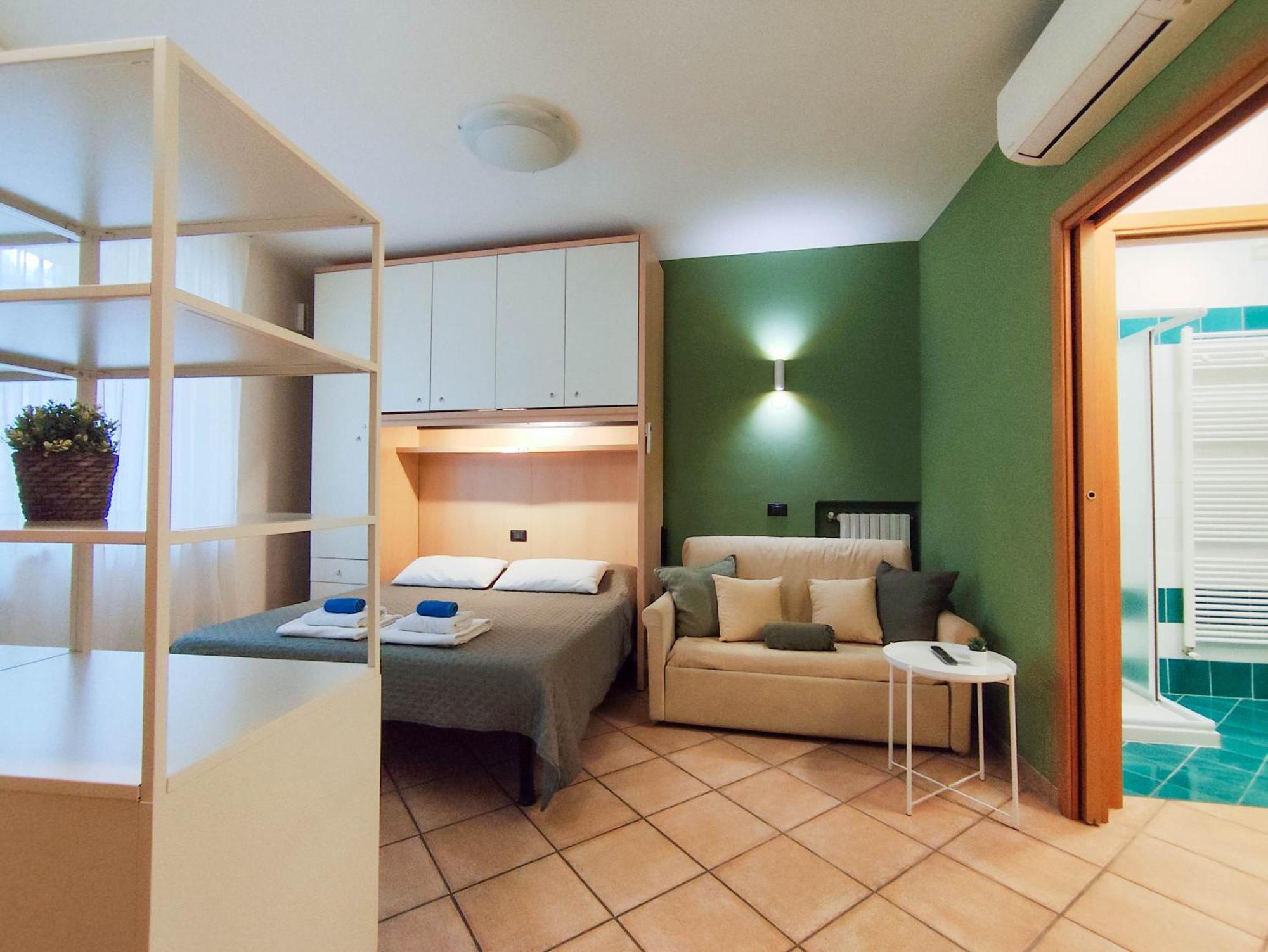 Nel Centro Di Desenzano Apartment Desenzano del Garda Ngoại thất bức ảnh